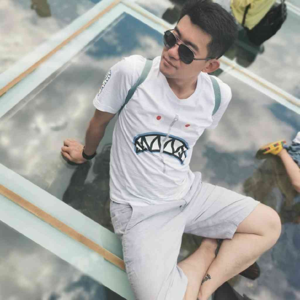他们送走了一个朝代：晚清五大名人